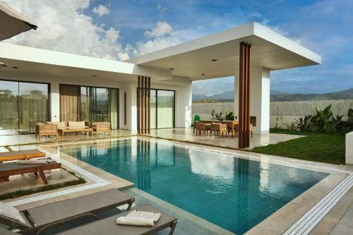 Ashta Suites Minimal Suite — 4-Star Luxury Hotel in Fethiye, Turkey