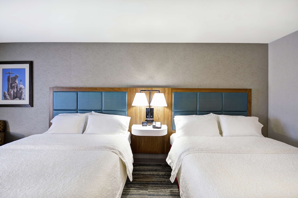 Hampton Inn & Suites Yuma - photo 14