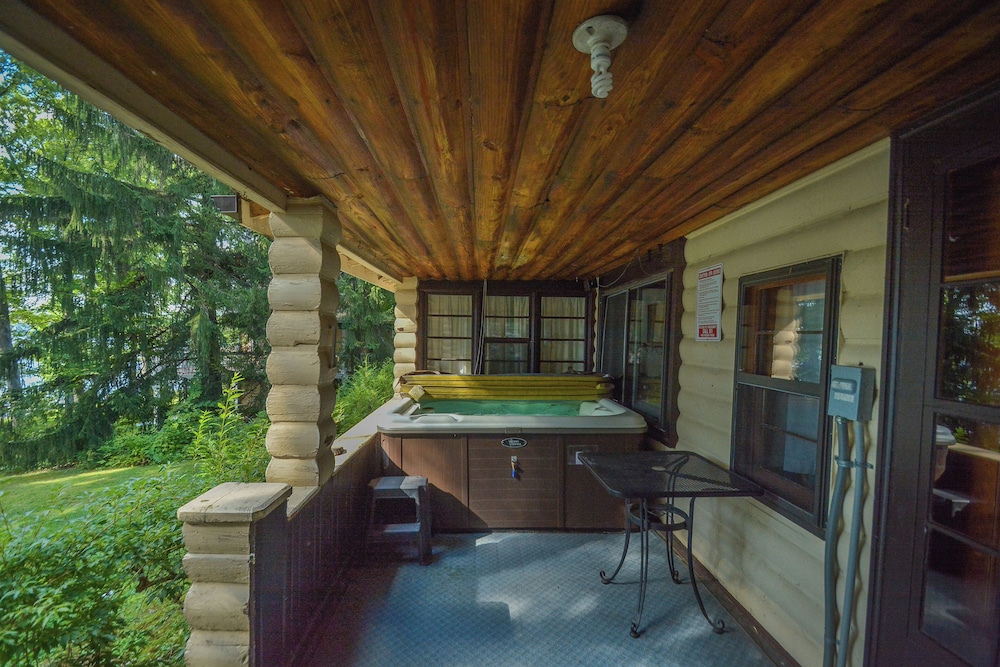 Simpson's Sanctuary - photo 23