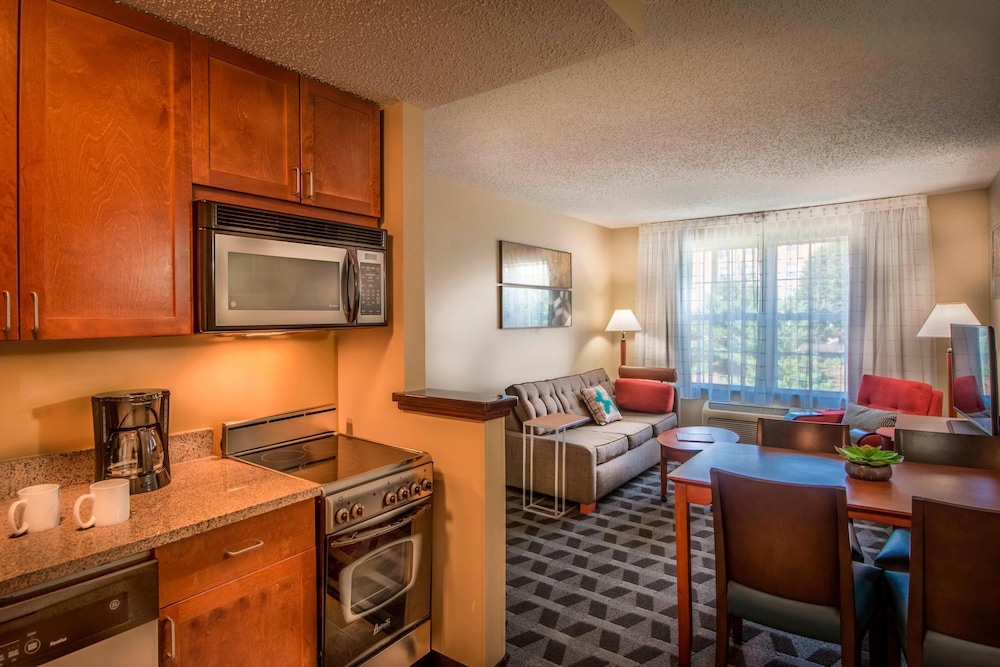 TownePlace Suites by Marriott Baltimore BWI Airport - featured photo