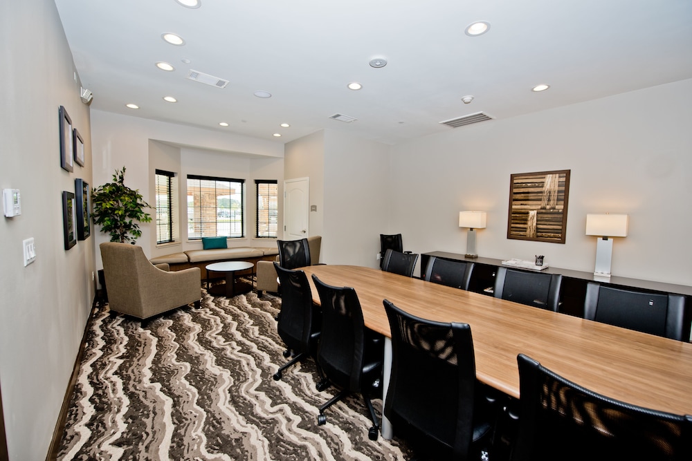 Staybridge Suites Houston Humble Beltway 8 E by IHG - photo 30