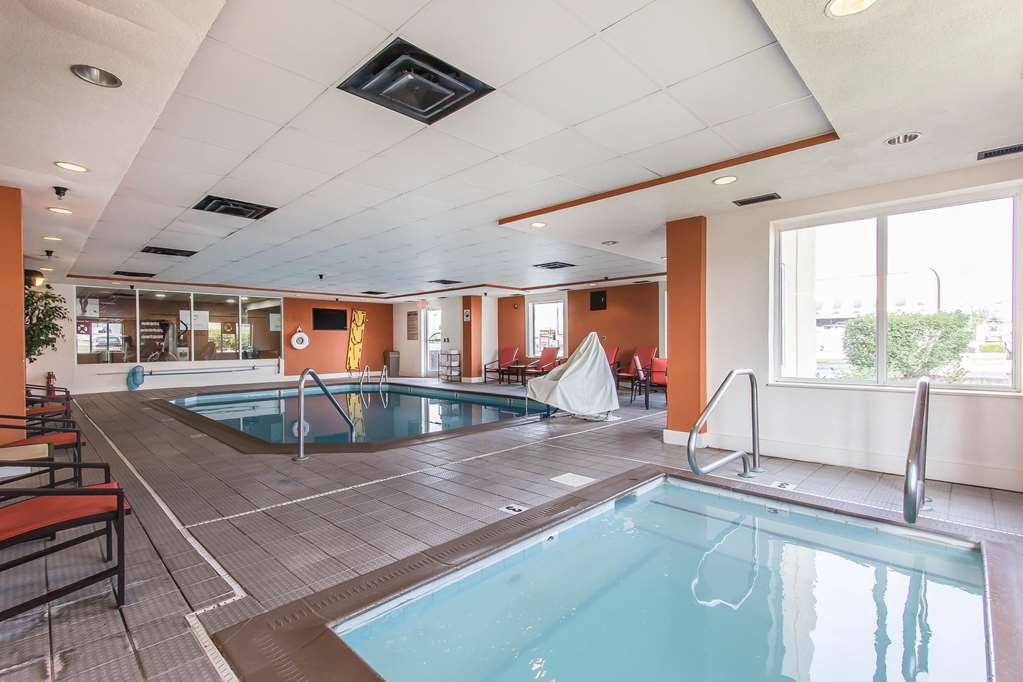 Comfort Suites Richmond - photo 28