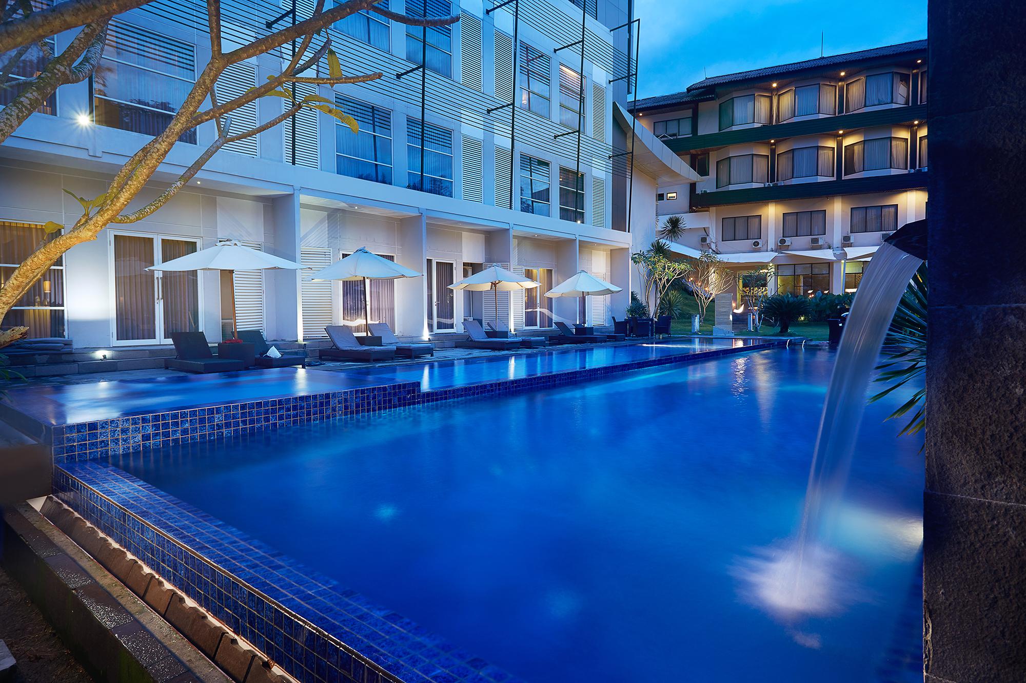 Grand Kecubung Hotel — hotel in Pangkalanbuun