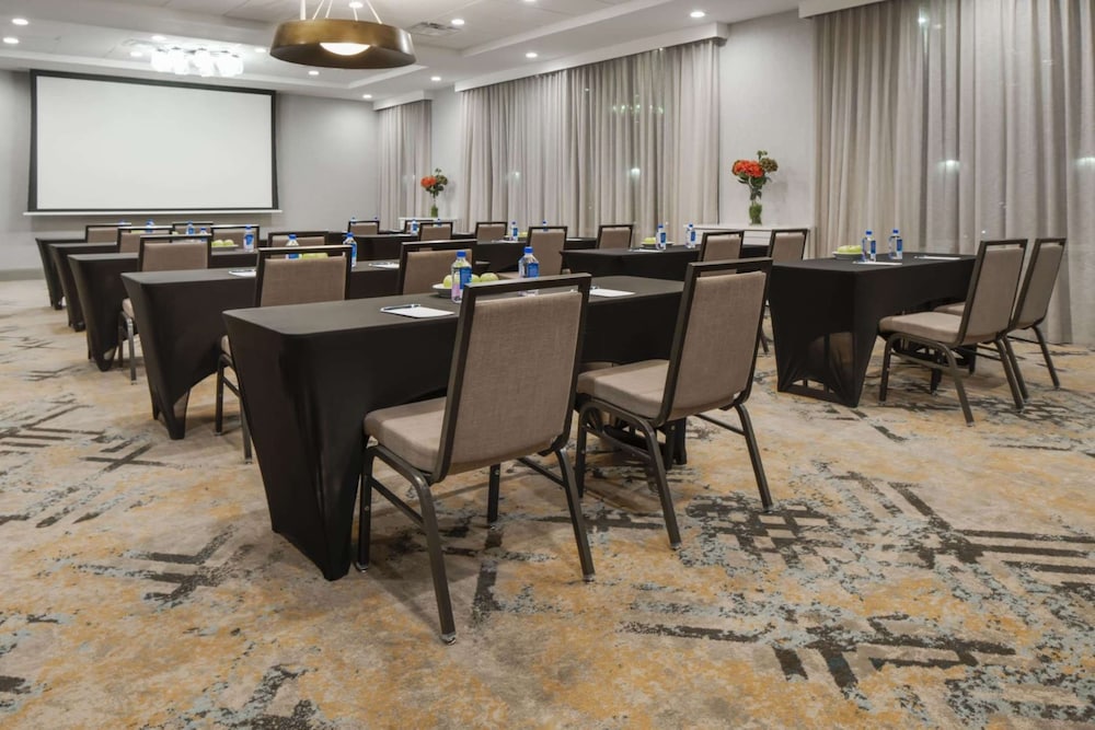 Homewood Suites by Hilton DFW Airport South TX - photo 22