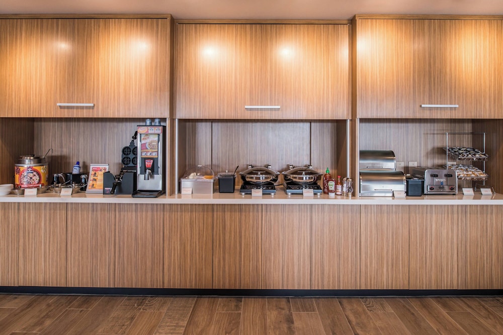 TownePlace Suites by Marriott Merced - photo 39