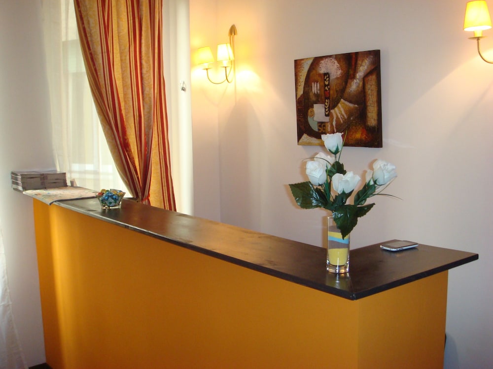 Ave Rooms - carbon neutral hotel in Rome
