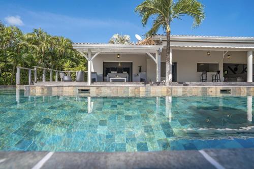 Villa Cactus — 4-Star Luxury Hotel in Le Francois, Martinique