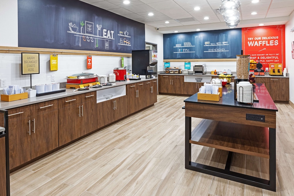 Hampton Inn & Suites by Hilton Canyon - photo 29