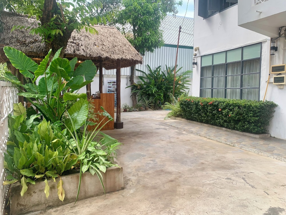 La nuit de laos — 4-Star Luxury Hotel in Luang Prabang, Laos