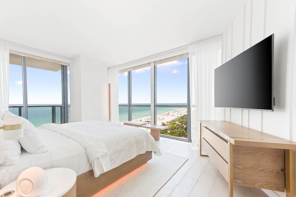 W South Beach - photo 38