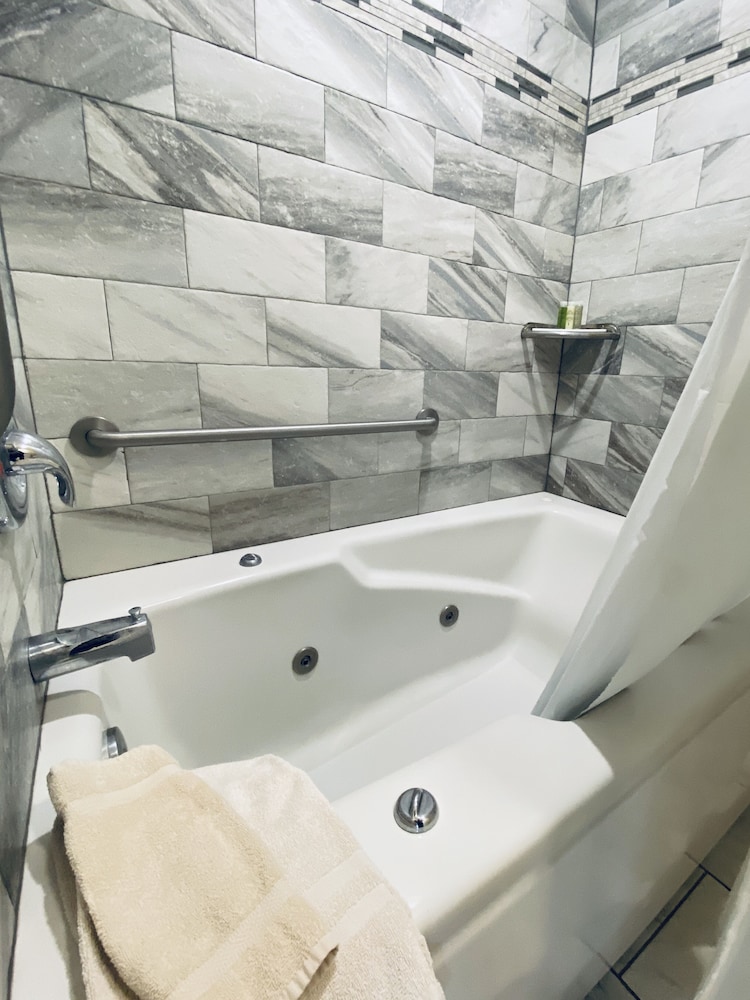 Salida Inn & Monarch Suites - photo 73