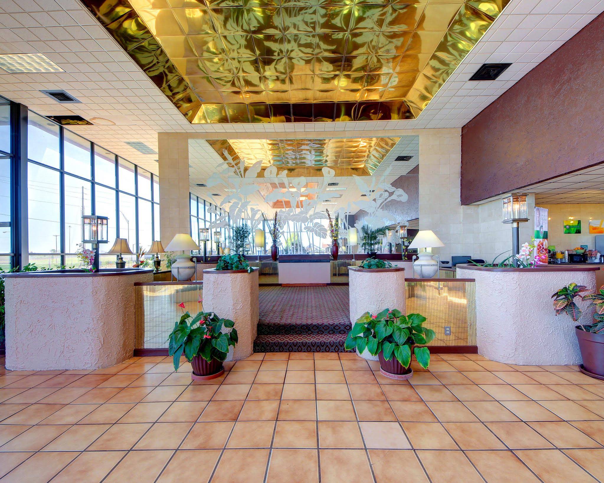 Quality Inn Shawnee - photo 11