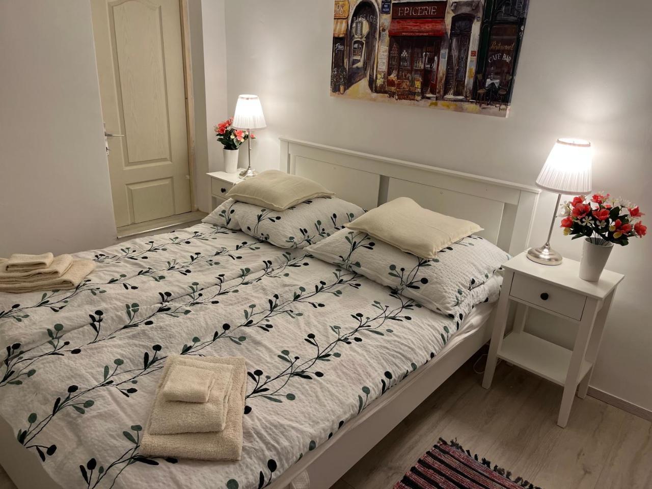 Riverside Hideaway - carbon neutral hotel in Budapest