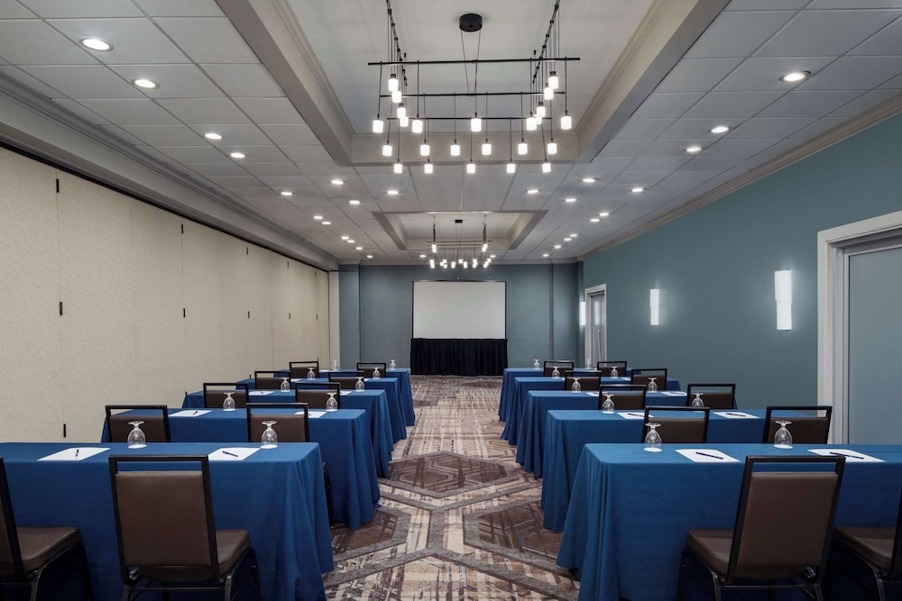 DoubleTree by Hilton Princeton - photo 38