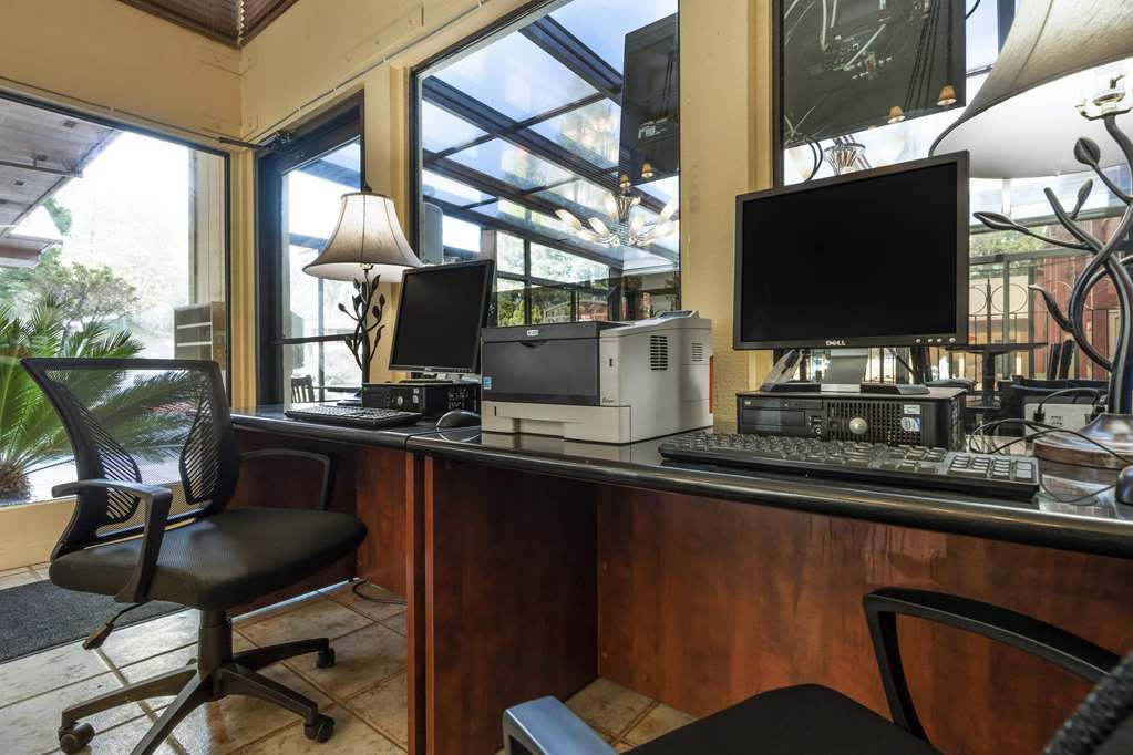 Best Western Plus Placerville Inn - photo 10