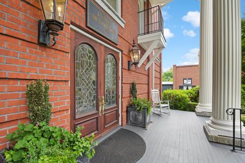 The James Madison Inn - photo 16