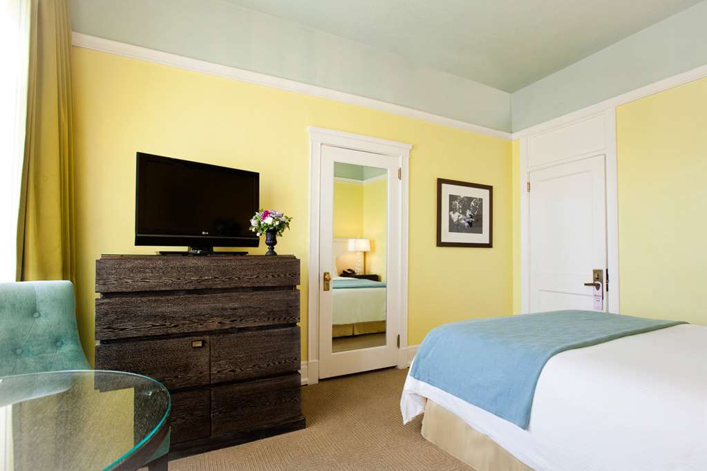 Hotel deLuxe - photo 42