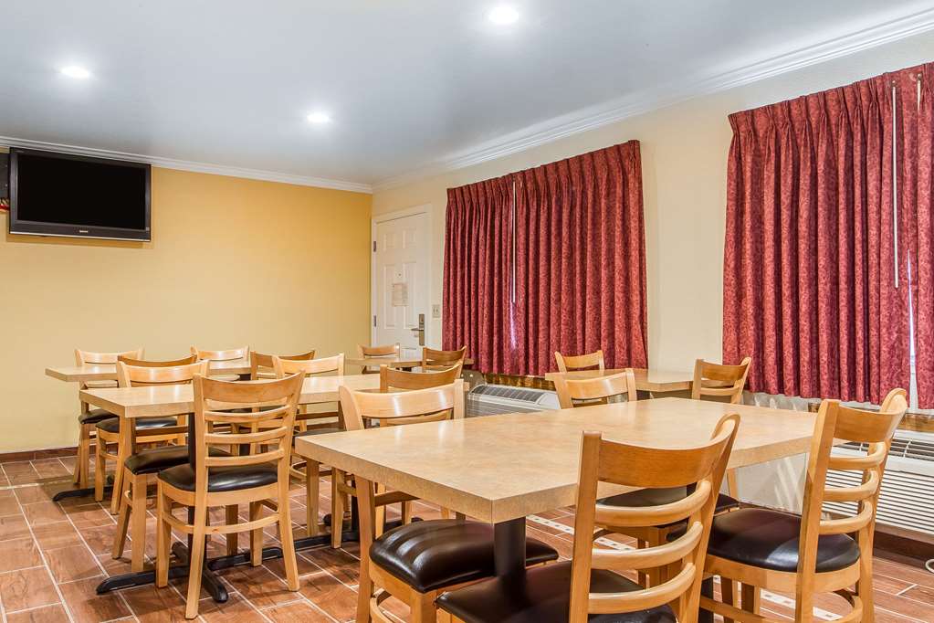 Quality Inn And Suites Gilroy - photo 37