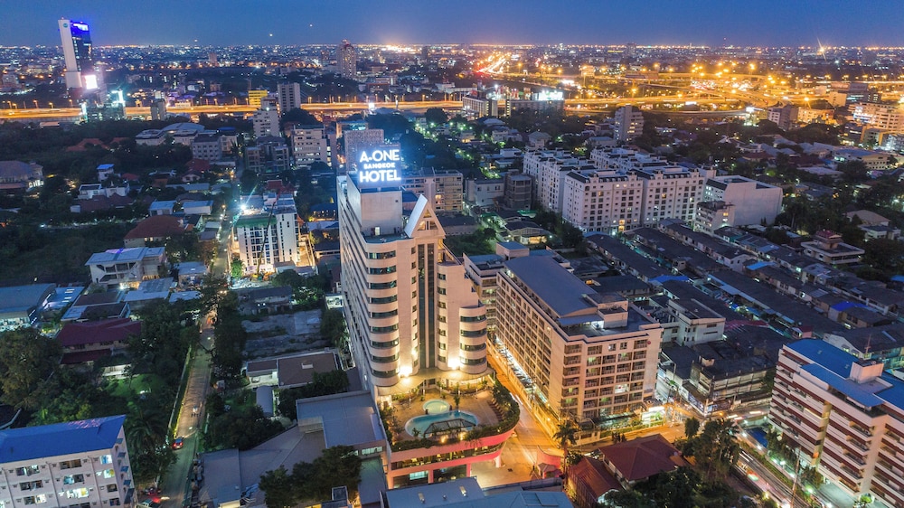 A One Bangkok Hotel