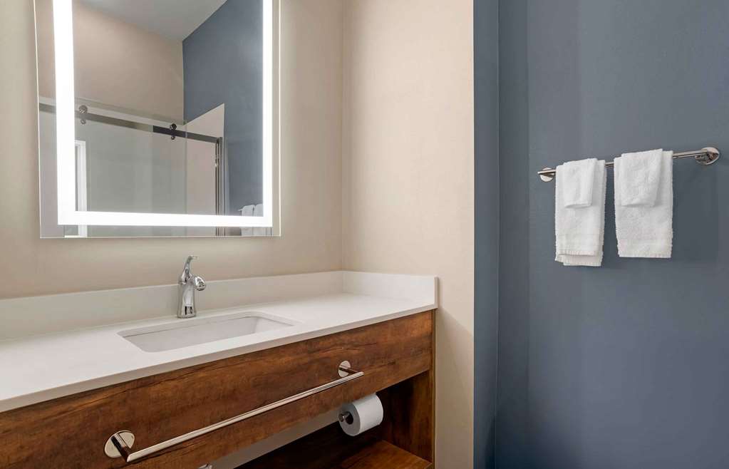 Extended Stay Premier Suites Pensacola Nas Corry Station - photo 12