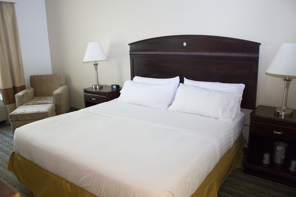 Holiday Inn Express West Jefferson by IHG - photo 3