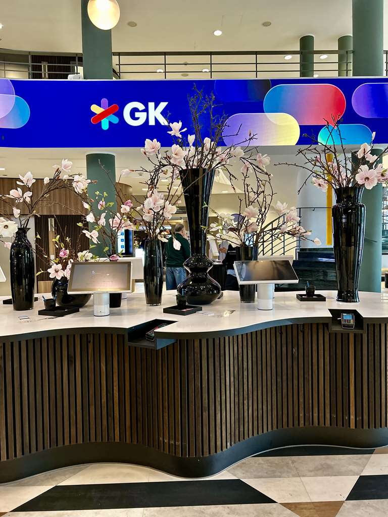 digital Check In & Check Out Kiosk