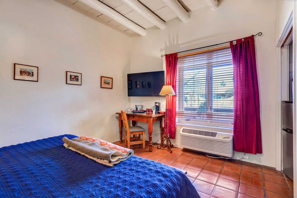 Santa Fe Motel & Inn - photo 12
