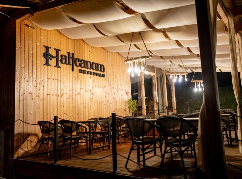 Halicanum Glamping Peaceful Retreat Resort — hotel in Sveti Martin Na Muri