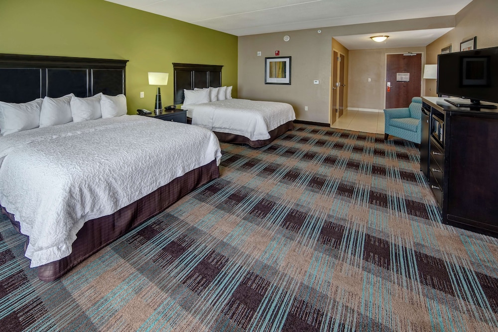 Hampton Inn & Suites Clarksville - photo 6