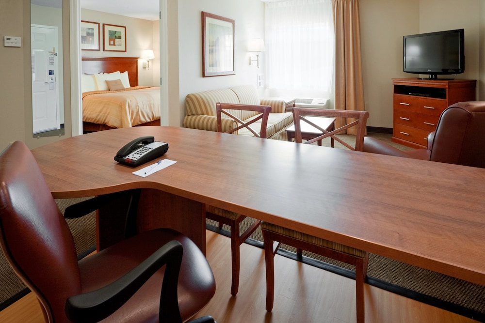 Candlewood Suites Williamsport by IHG - photo 27