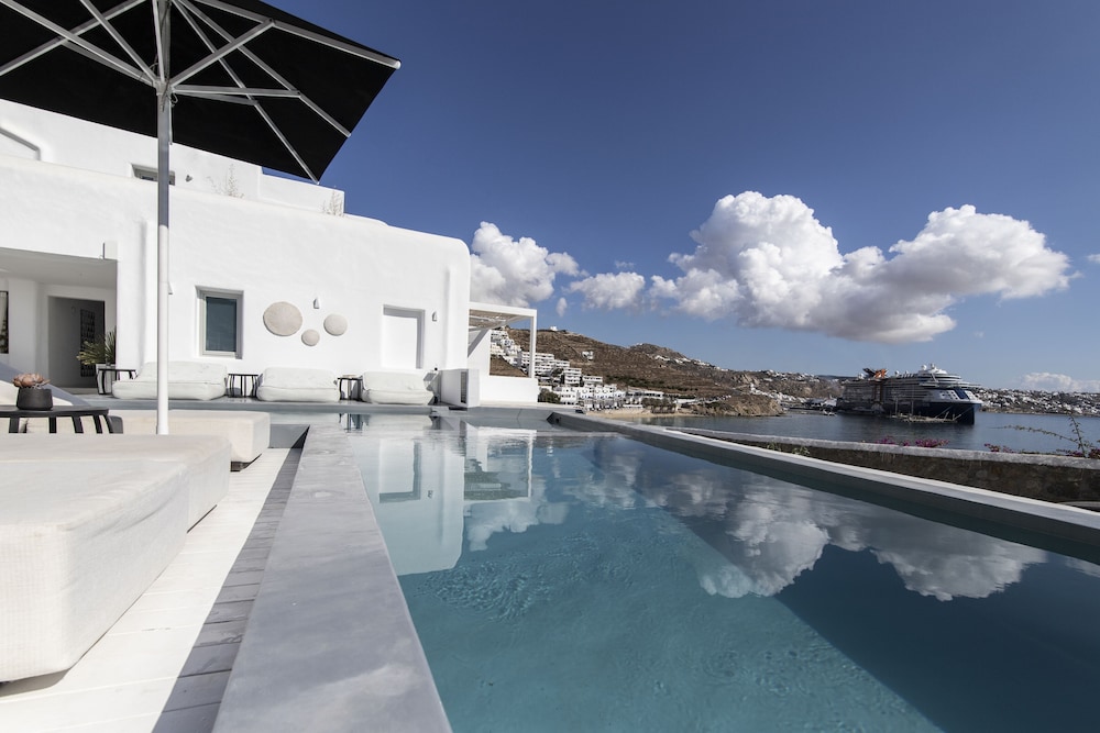 Nimbus Mykonos — 4-Star Luxury Hotel in Mykonos, Greece