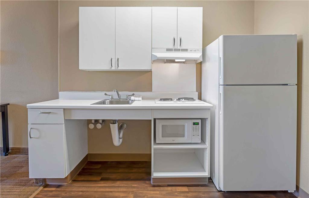 Extended Stay America Suites Philadelphia Plymouth Meeting E - photo 20