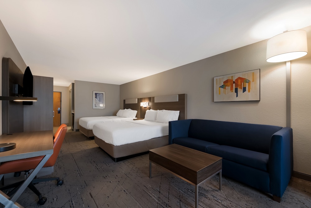 Holiday Inn Express Hotel & Suites The Villages by IHG - photo 15