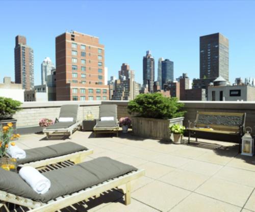 Bridge Tower Place in New York City, United States