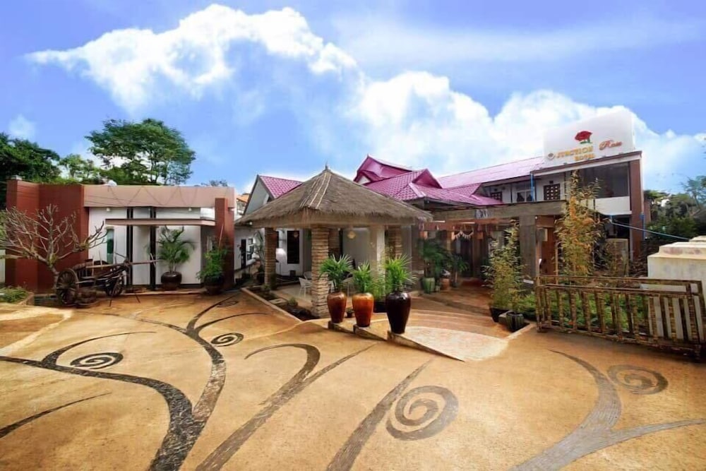 Kalaw Junction Rose Hotel in Unknown City, Myanmar