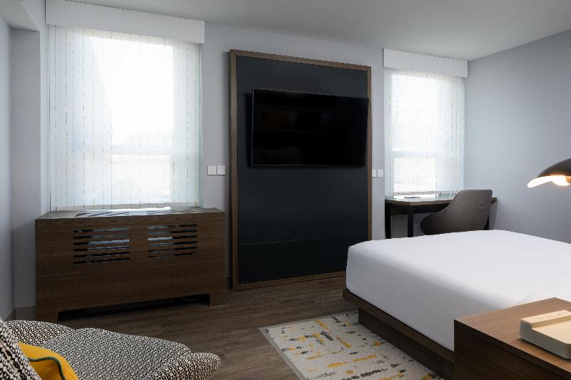 Hotel Indigo Chattanooga Downtown by IHG - photo 61