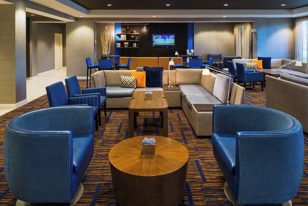 Courtyard by Marriott Palm Desert - photo 3