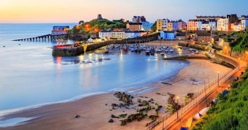 Sea Crest Beautiful home in Tenby with sea views — 4-Star Luxury Hotel in Tenby, United Kingdom
