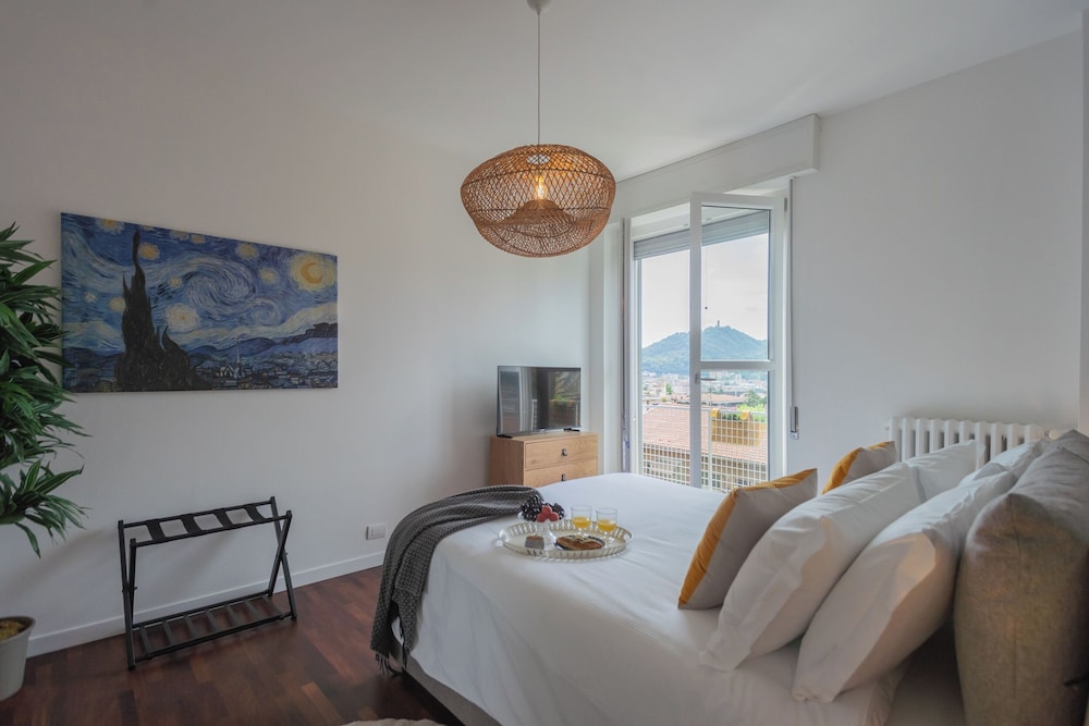 Como Panorama by Rent all Como — 4-Star Luxury Hotel in Como, Italy