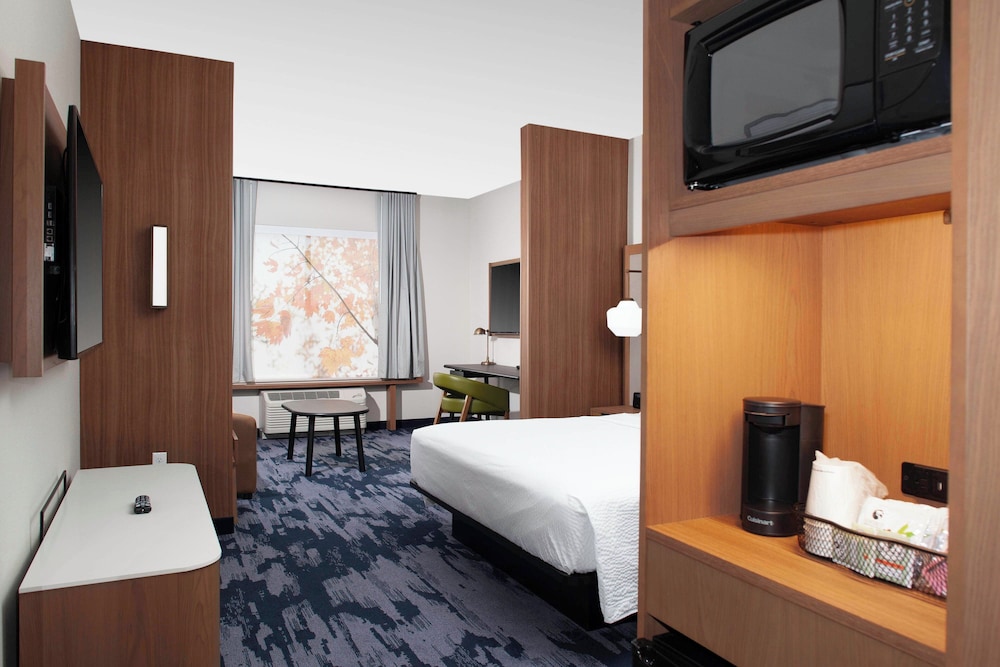 Fairfield Inn & Suites by Marriott Fort Morgan - photo 5