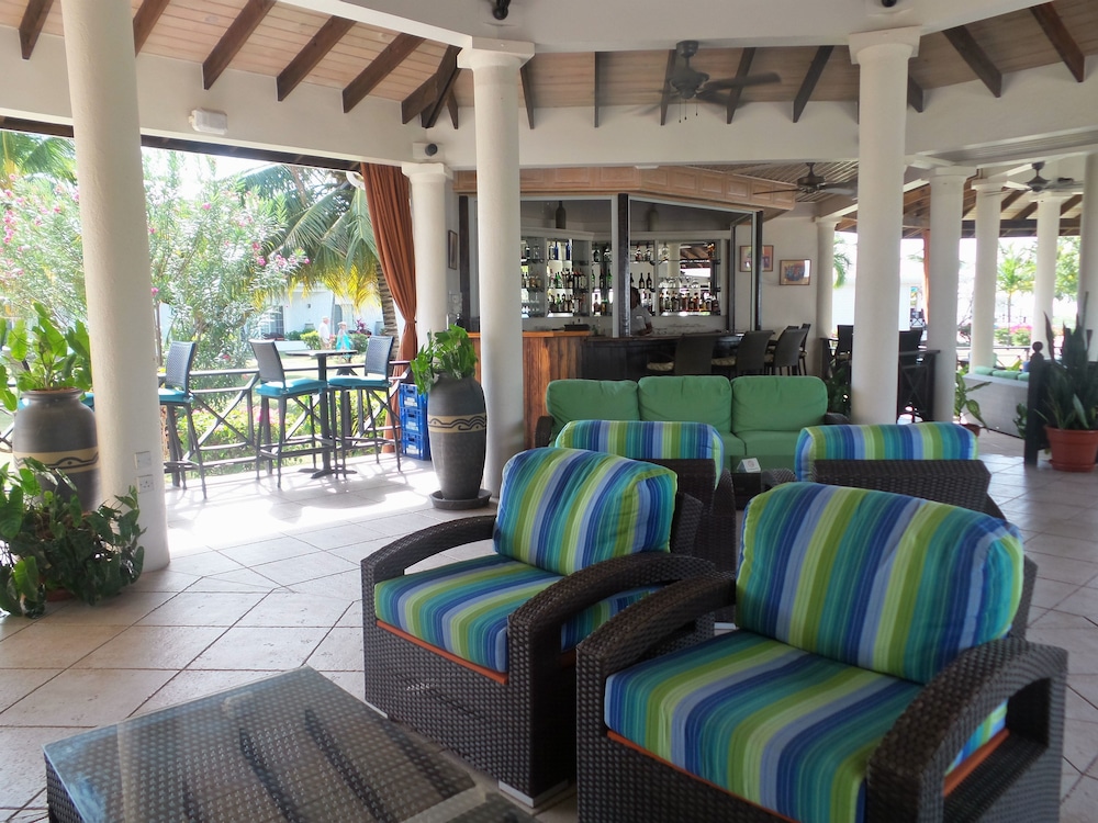 Coyaba Beach Resort — Saint George's — photo 2
