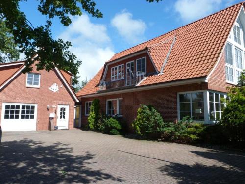 Appartement Sandröschen — 4-Star Luxury Hotel in Sankt Peter-Ording, Germany
