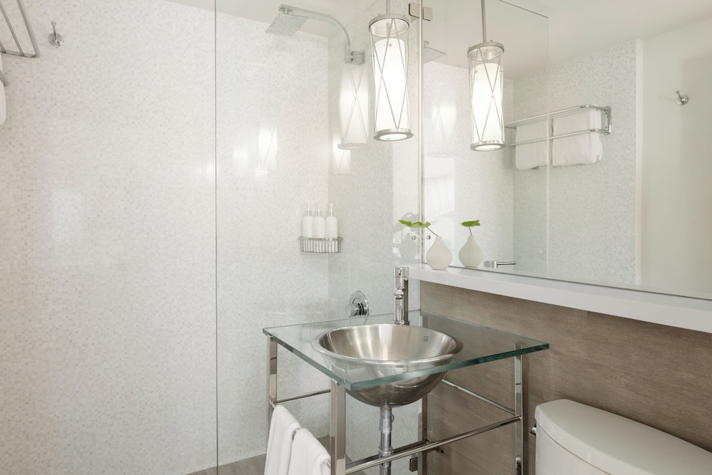 Kimpton Surfcomber Hotel by IHG - photo 26