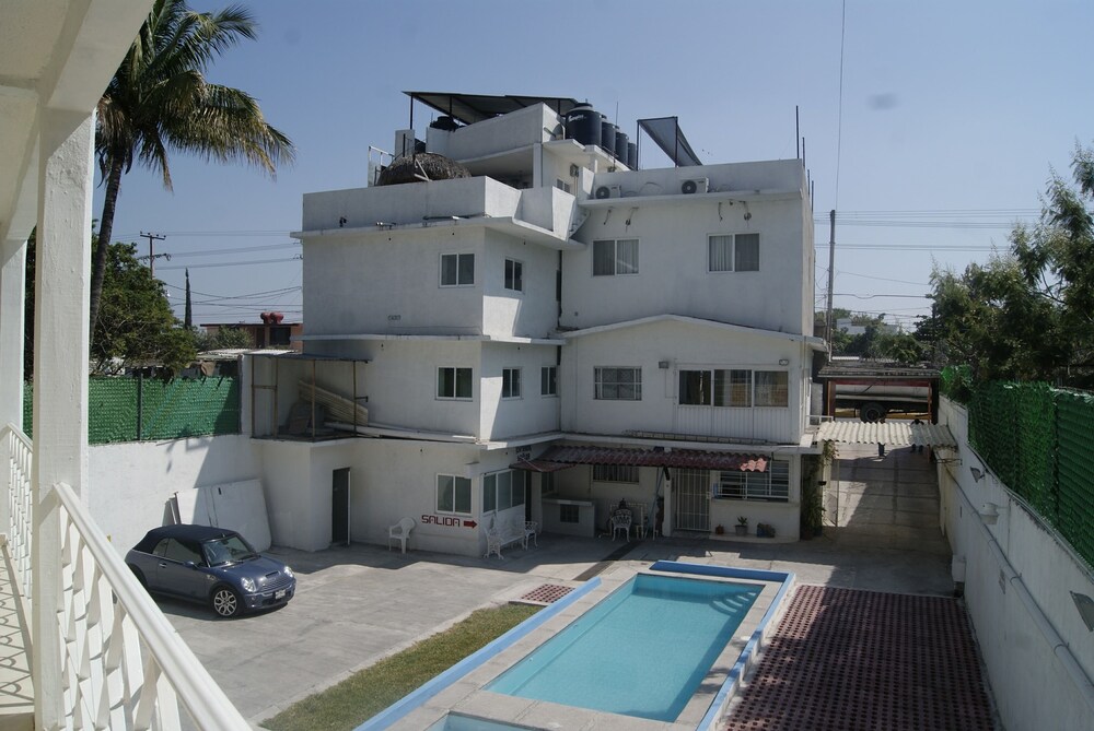 Hotel San José Tequesquitengo — hotel in Puente De Ixtla
