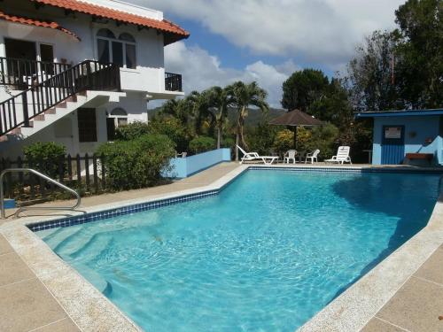 Casa Clara a bright & spacious holiday retreat — 4-Star Luxury Hotel in Scarborough, Trinidad and Tobago