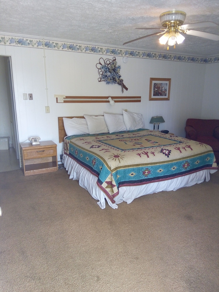 Willard Country Inn - photo 10