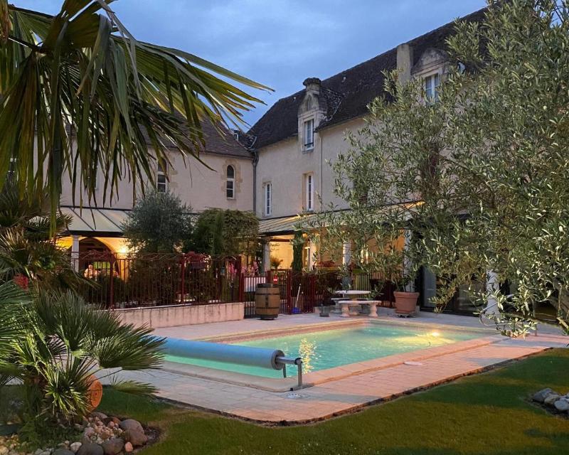 Logis Hostellerie Des Ducs