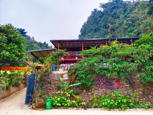 Homestay Phô Núi Suôi Giang — 5-Star Luxury Hotel in Yen Bai, Vietnam