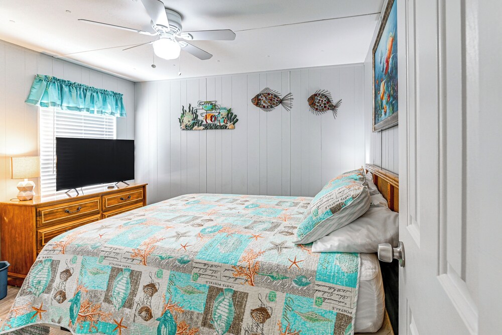 1 2 Mi to Ocean: Surfside Beach Resort Home - photo 15