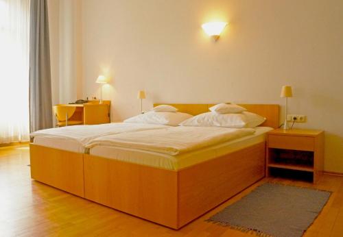 Hotel zum Scheppen Eck — Wiesbaden — photo 5